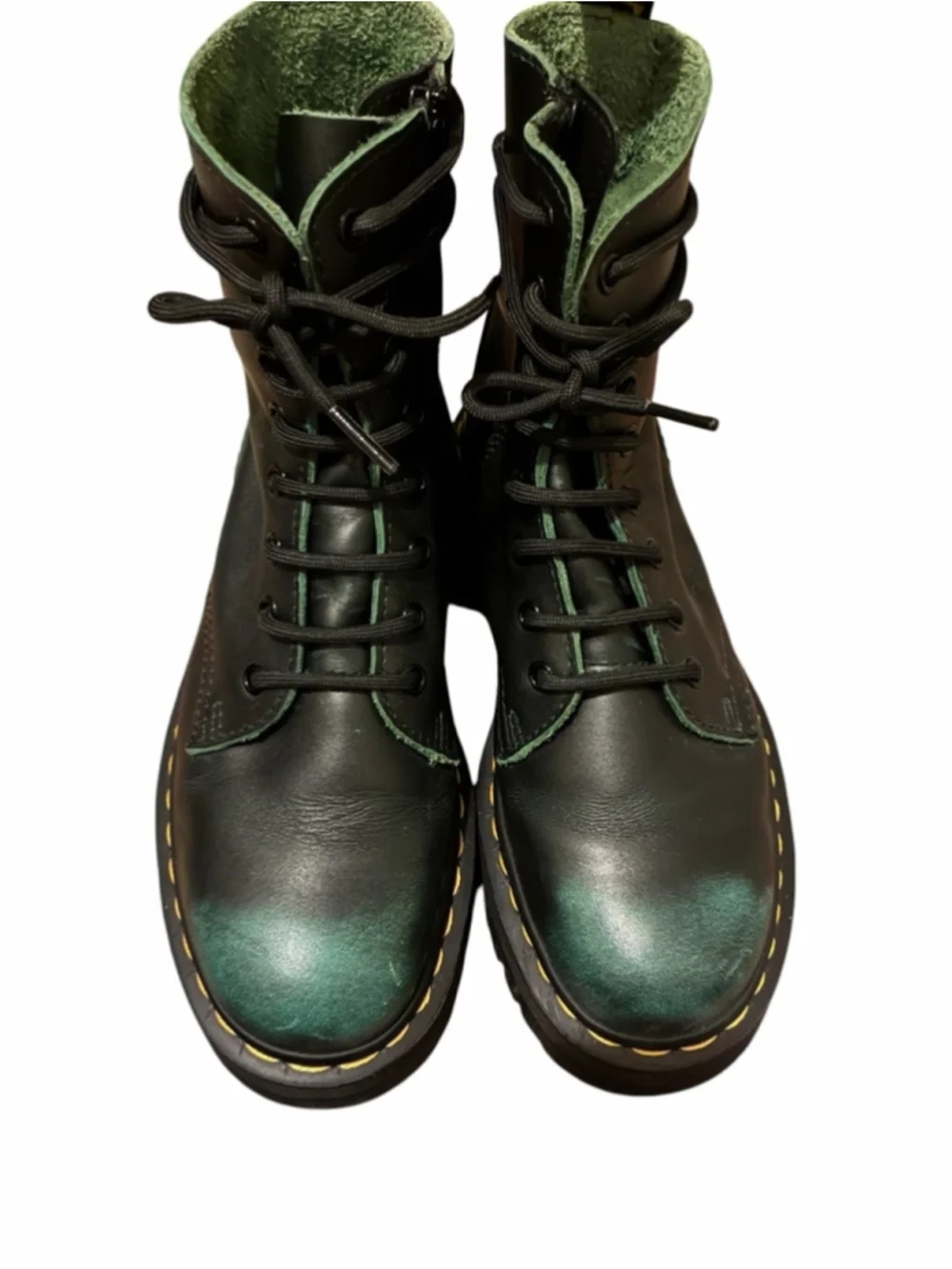 Dr. Martens Jadon Rub off Black Green Platforms Size 8